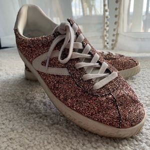 Tretorn pink sparkle tennis shoes